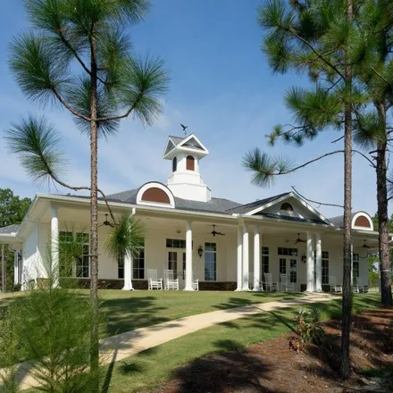 Image 9 - 501 Avenue of the Carolinas, Southern Pines, NC 28327, USA - House for sale