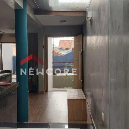 Buy this 1 bed house on Avenida Bunduki in Assunção, São Bernardo do Campo - SP