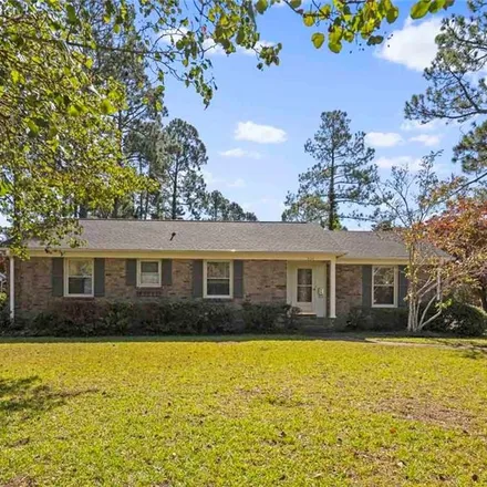 Buy this 3 bed house on 501 Chesapeake Place in Fayetteville, NC 28311