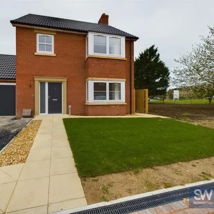 Buy this 4 bed house on unnamed road in Gristhorpe, YO14 9FE
