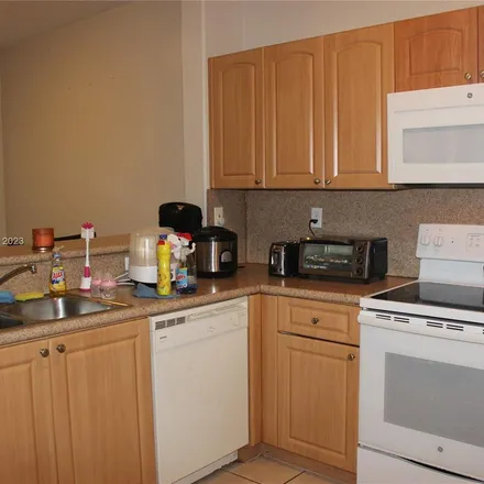 Image 3 - 1652 Southeast 28th Street, Homestead, FL 33035, USA - Apartment for rent