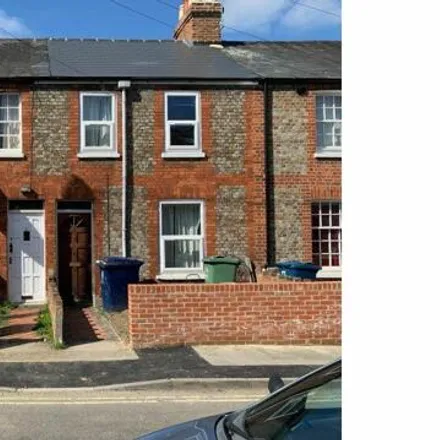 Rent this 5 bed townhouse on Oxford Christadelphian Church in Tyndale Road, Oxford