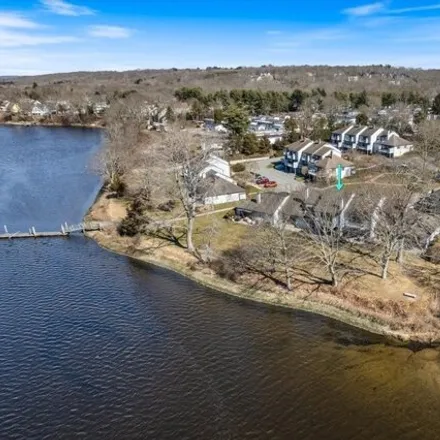 Image 6 - 23 Whitehall Landing, Stonington, CT 06378, USA - House for rent