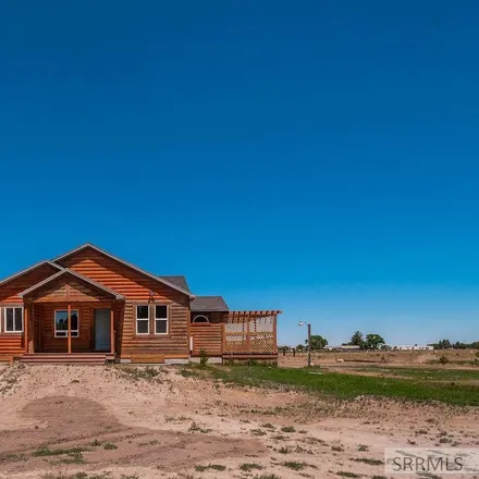 Buy this 3 bed house on 858 West 150 North in Bingham County, ID 83221
