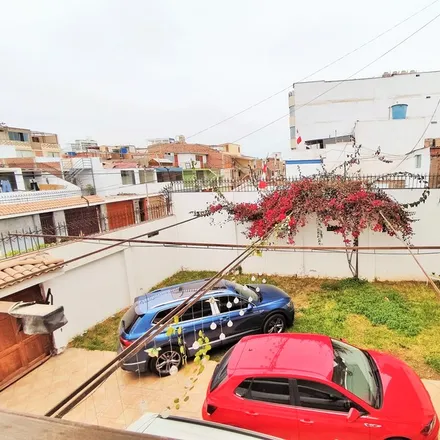 Rent this 5 bed house on Quiquijana in San Miguel, Lima Metropolitan Area 07011