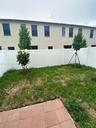 Image 7 - West 111th Street, Hialeah, FL 33018, USA - Townhouse for rent