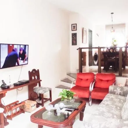Buy this 3 bed apartment on Rua Ondina Pedrosa Nahas in Pampulha, Belo Horizonte - MG