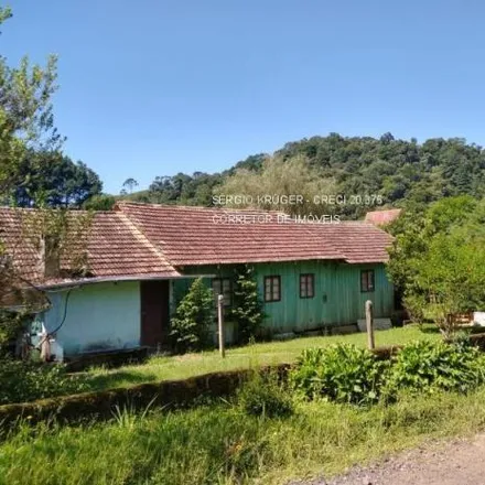 Buy this 3 bed house on Rua Fernando Hübl in Schramm, São Bento do Sul - SC