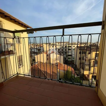 Image 7 - Viale dei Cadorna 9, 50129 Florence FI, Italy - Apartment for rent