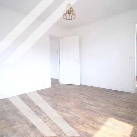 Rent this 2 bed apartment on 24 Rue Henri Dunant in 76000 Rouen, France