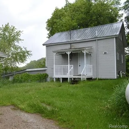 Buy this 2 bed house on 1398 Faussett Road in Cohoctah Township, Livingston County