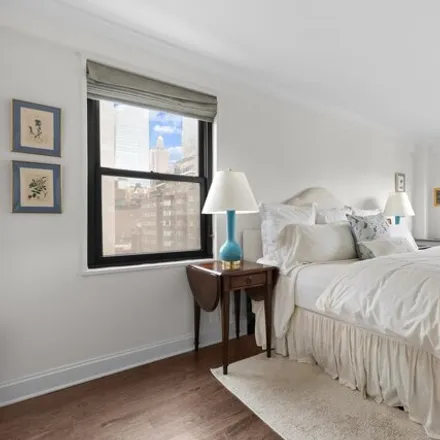 Image 4 - Victoria House, 200 East 27th Street, New York, NY 10016, USA - Apartment for sale