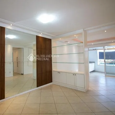 Buy this 4 bed apartment on Avenida Itamarati 380 in Itacorubi, Florianópolis - SC