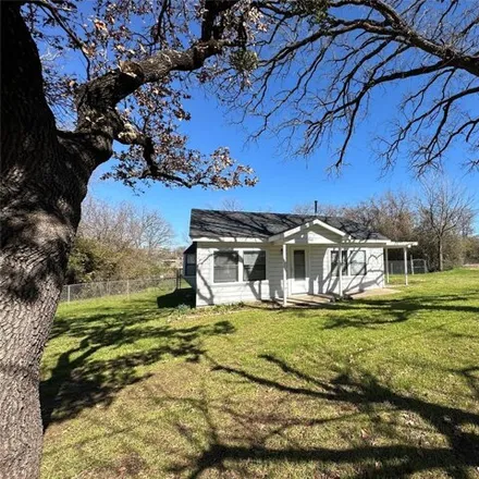 Buy this 3 bed house on 1204 Lindsey Street in Denton, TX 76205
