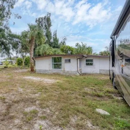 Image 3 - 145 Peace Island Dr, Punta Gorda, Florida, 33950 - House for sale