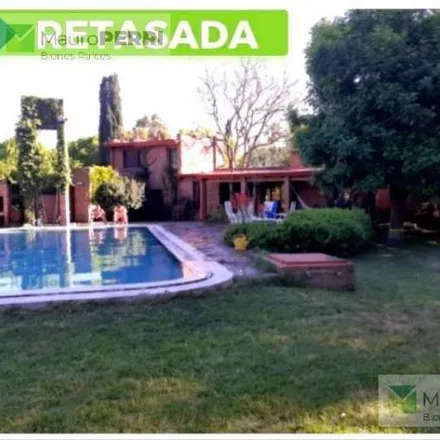 Buy this 5 bed house on Calle 24 in Partido de La Plata, Villa Elisa
