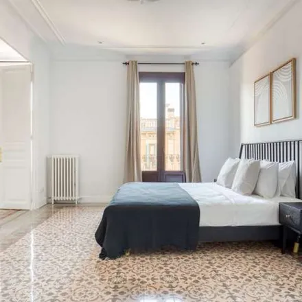 Rent this 3 bed apartment on Carrer d'Aragó in 358, 08001 Barcelona