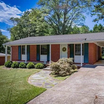 Buy this 3 bed house on 42 Willow Dr in Newnan, Georgia