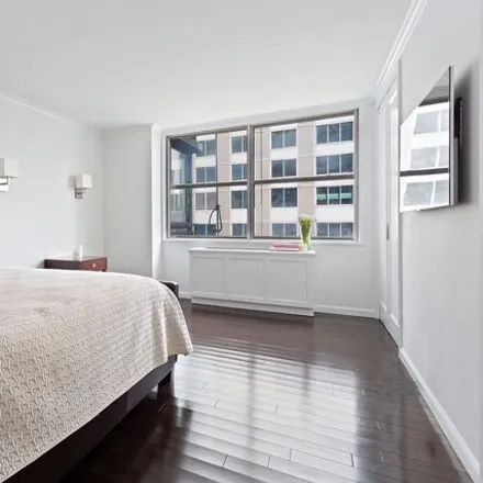 Image 7 - Le Premier, 112 West 56th Street, New York, NY 10019, USA - Condo for rent