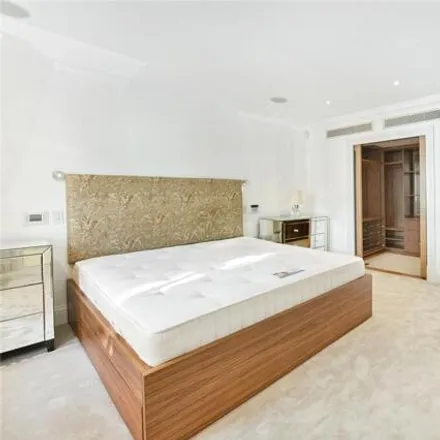 Image 4 - 28 Clareville Street, London, SW7 5AW, United Kingdom - Townhouse for rent