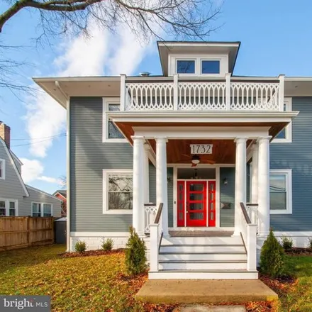 Rent this 5 bed house on 1732 North Veitch Street in Arlington, VA 22201