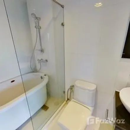 Rent this 2 bed apartment on Urbana Langsuan in 55, Soi Ban Lang Suan