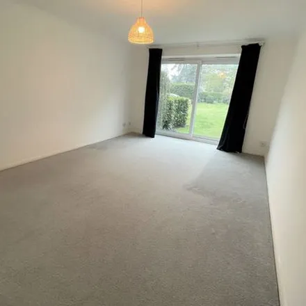 Rent this 2 bed apartment on Pittville Circus in Cheltenham, GL52 2PT