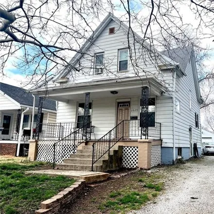 Image 3 - 2101 South Spring Street, Hawthorne Place, Springfield, IL 62704, USA - House for sale