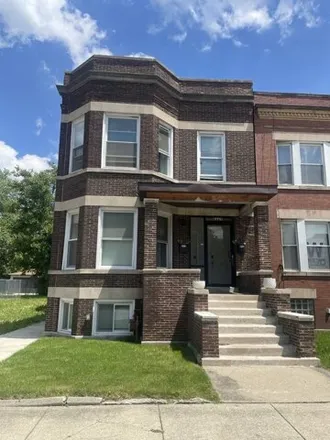 Buy this 1studio house on 6443 South Morgan Street in Chicago, IL 60620