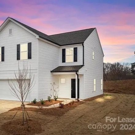 Rent this 3 bed house on 708 Old Farm Road in Old Farm, Statesville