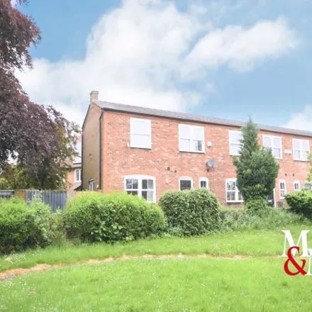 Rent this 2 bed house on Duncombe Drive Car Park in Duncombe Drive, Leighton Buzzard