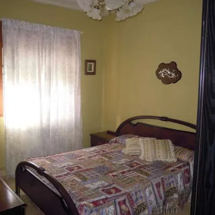 Rent this 3 bed apartment on Bar Concorde in Bajada de la Encina, 1