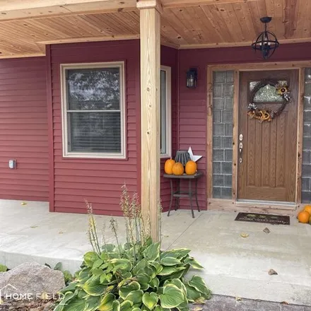 Image 2 - 224 East McNeil Street, Corunna, Caledonia Charter Township, MI 48817, USA - House for sale