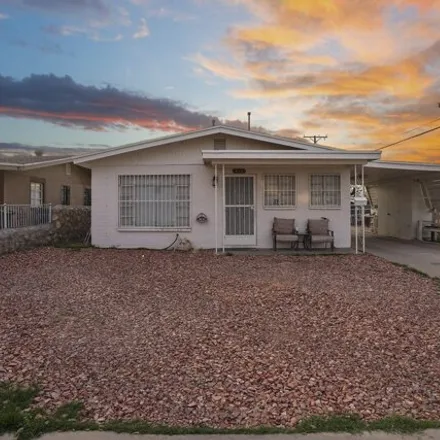 Buy this 4 bed house on 245 Cherry Street in El Paso, TX 79915