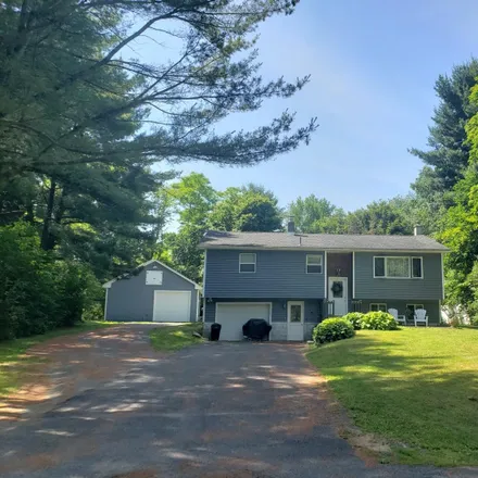 Buy this 3 bed house on 50 Oak Leaf Drive in Stuyvesant, Columbia County