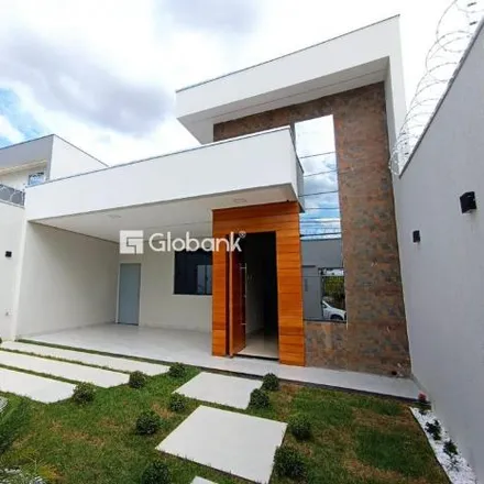 Buy this 3 bed house on Rua Araxá in Ibituruna, Montes Claros - MG