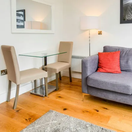 Rent this 1 bed apartment on Hayes Town Centre in Station Road, London