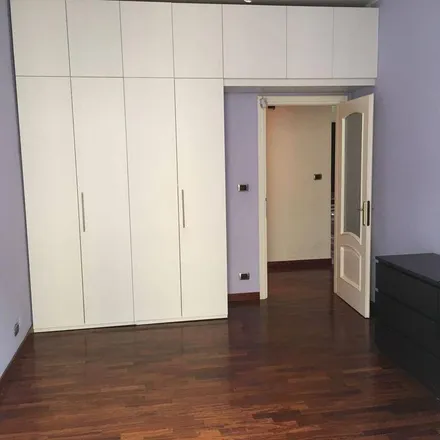 Image 3 - Via Magenta 61 scala A, 10128 Turin TO, Italy - Apartment for rent