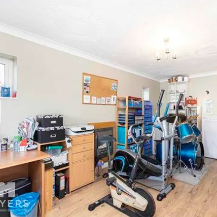 Image 9 - 6 Beech Avenue, Bournemouth, Christchurch and Poole, BH6 3ST, United Kingdom - House for sale