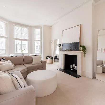 Rent this 1 bed apartment on 25 Coleherne Road in London, SW10 9BS