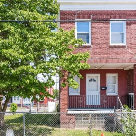 Rent this 3 bed house on 5119 Hawthorne St in Philadelphia, Pennsylvania