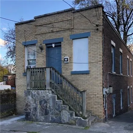 Image 1 - 145 West Parmenter Street, City of Newburgh, NY 12550, USA - Townhouse for sale