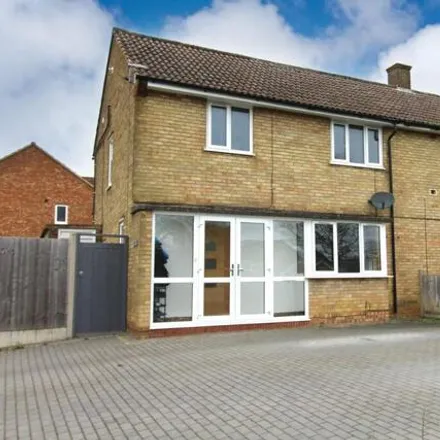 Buy this 3 bed duplex on Sherwood in Southfields, Norton