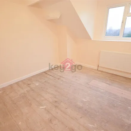 Image 4 - unnamed road, Sheffield, S20 7HA, United Kingdom - Apartment for rent