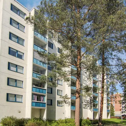 Rent this 1 bed apartment on Ampuhaukantie 4 in 90250 Oulu, Finland