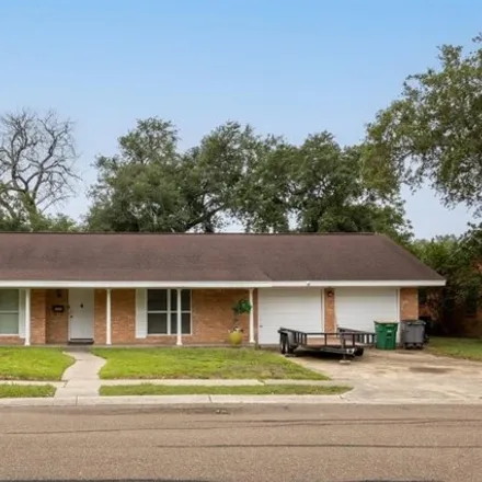 Buy this 3 bed house on 2353 Bon Aire Avenue in Victoria, TX 77901