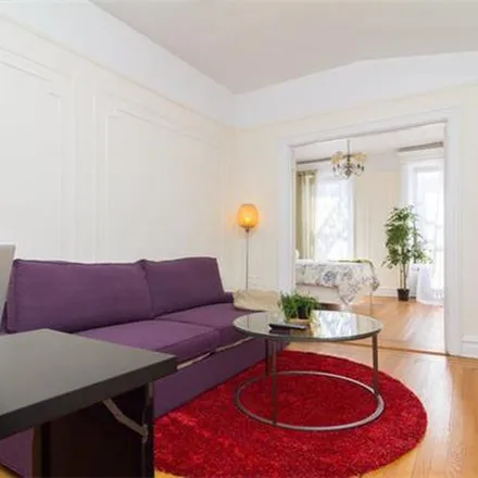 Image 2 - 3rd Avenue & East 14th Street, 3rd Avenue, New York, NY 10035, USA - Apartment for rent