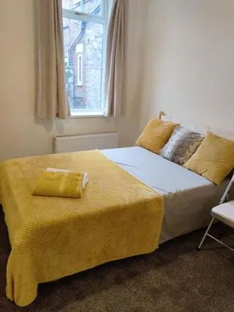 Rent this 3 bed apartment on Forsyth Road in Newcastle upon Tyne, NE2 3DB