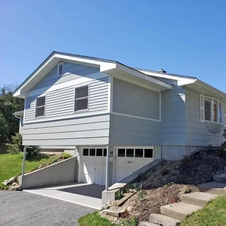 Buy this 3 bed house on Brattleboro Area Jewish Community in 151 Greenleaf Street, West Brattleboro