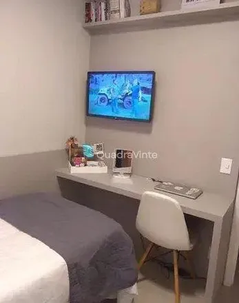 Buy this 3 bed apartment on Avenida Raimundo Pereira de Magalhães in Pirituba, São Paulo - SP